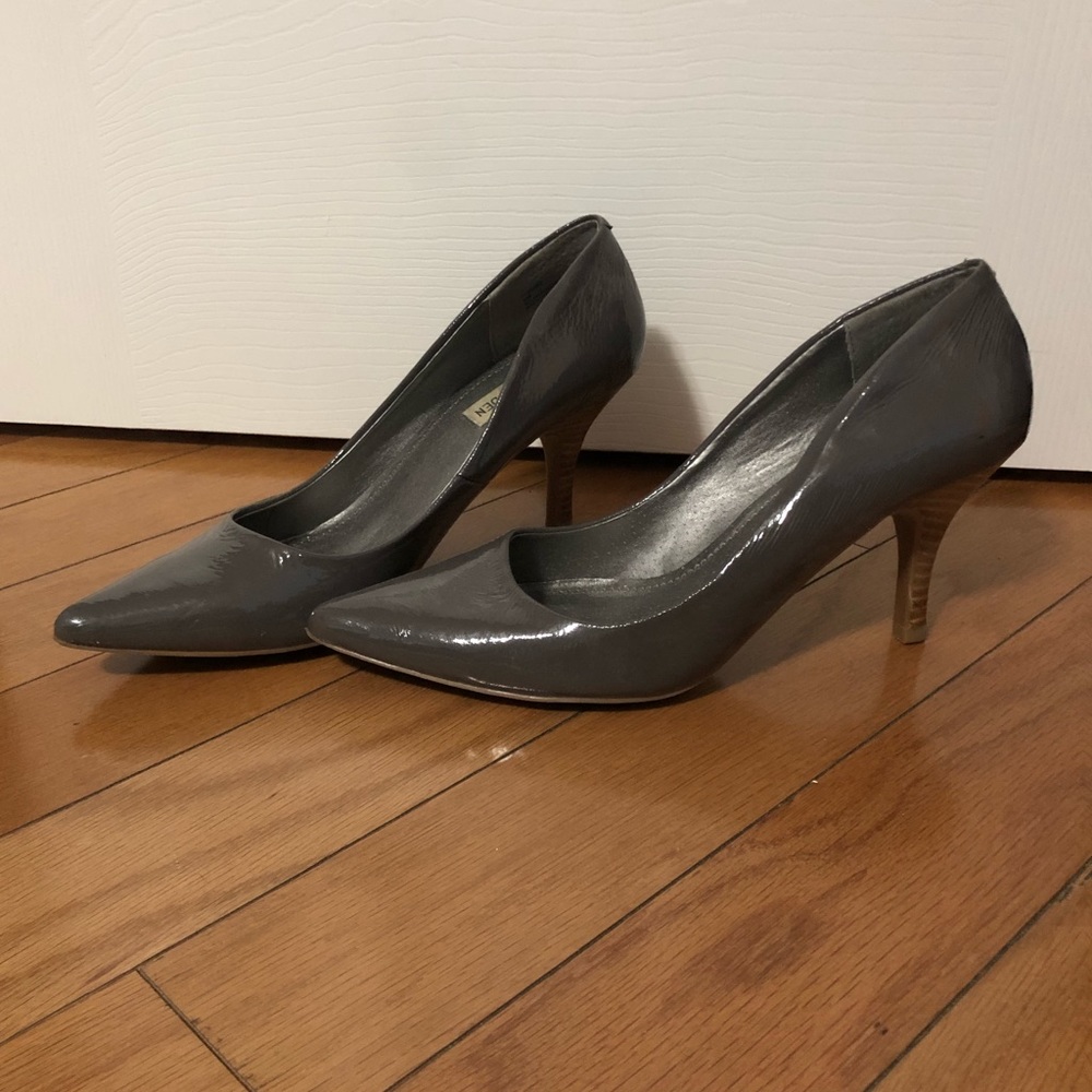 Steve Madden grey patent leather 2.5” heels